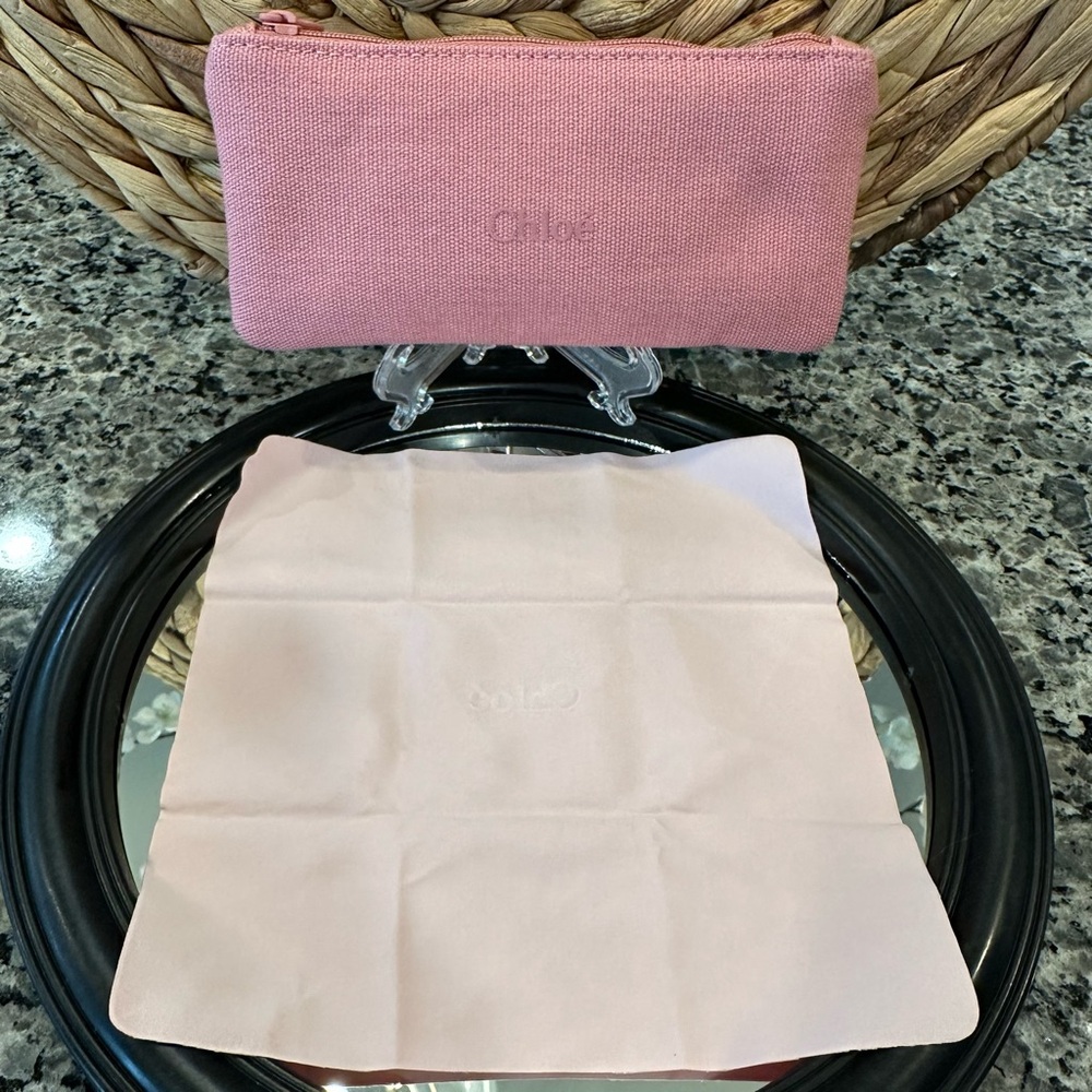 ✨CHLOE LIKE NEW Case Sunglasses Eyewear ORIGINAL Soft Cleaning Cloth Pink - Picture 6 of 11